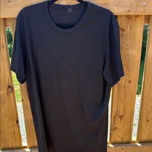 Lululemon Black Men's T-Shirt size XL